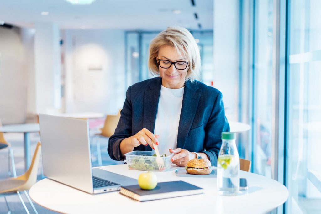 alimentos para incrementar tu rendimiento laboral